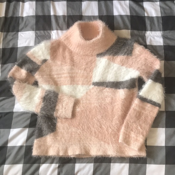 VINCE CAMUTO Pink Gray White EYELASH Geometric Mock Turtleneck Sweater Sz S - Picture 4 of 13
